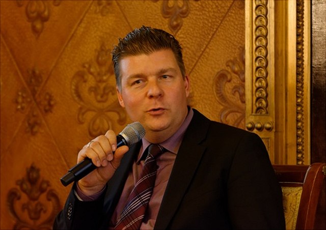 Dr. Andreas Dressel